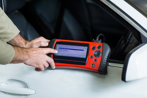 Определение точных мест расположения номера на разных моделях Нивы