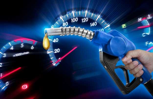 Где находится показатель уровня топлива на панели