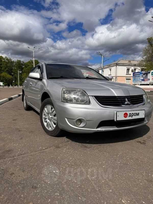 Mitsubishi Galant 2007: Детали и мнения