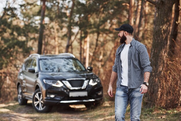 Безопасность и системы помощи водителю в моделях Subaru