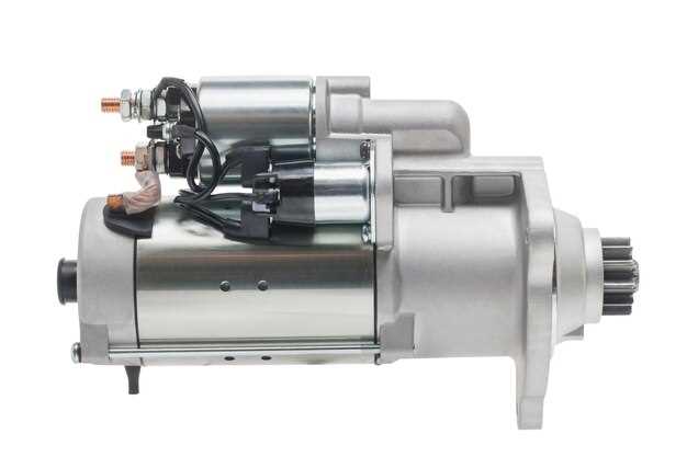 Снятие старого реле и подготовка к установке нового